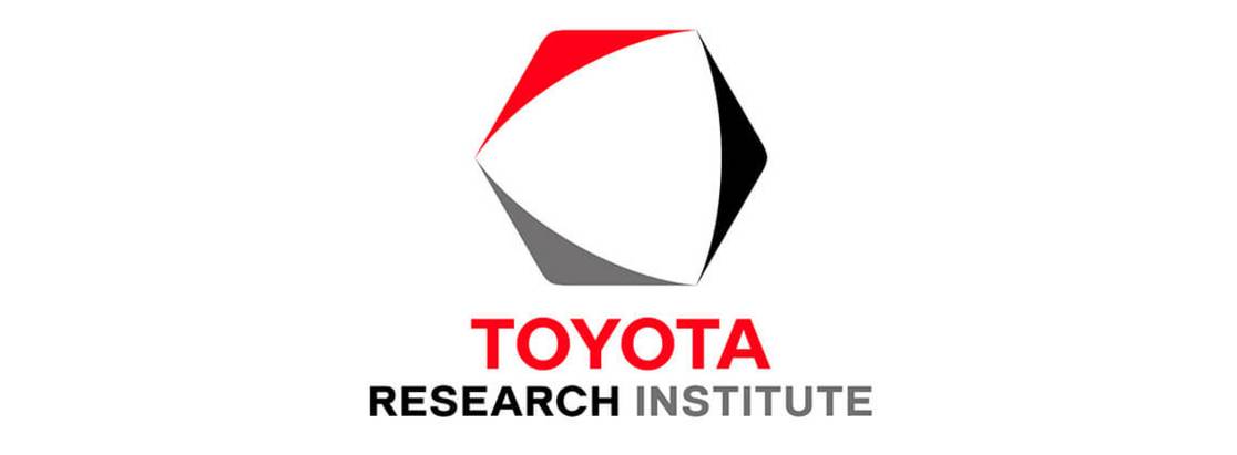 Toyota представила беспилотный автомобиль с новым поколением алгоритмов управления Toyota представила беспилотный автомобиль с новым поколением алгоритмов управления
