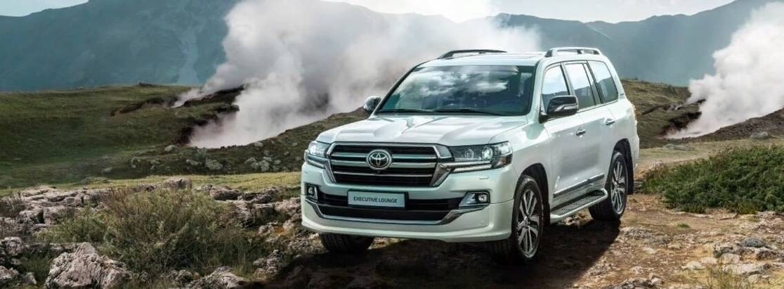 Toyota представляет новую топовую версию Land Cruiser 200 Executive Lounge Toyota представляет новую топовую версию Land Cruiser 200 Executive Lounge