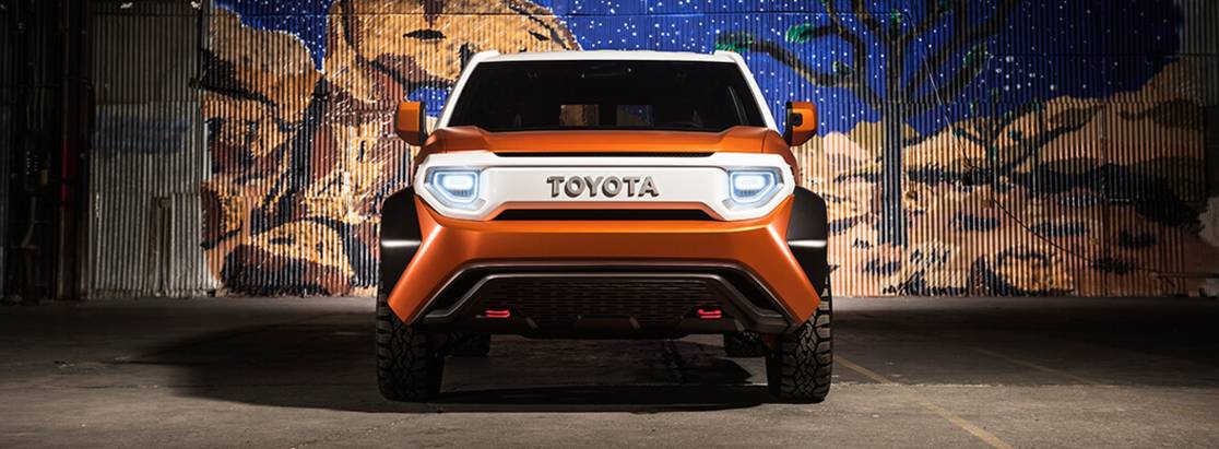 Toyota представила кроссовер будущего Toyota представила кроссовер будущего