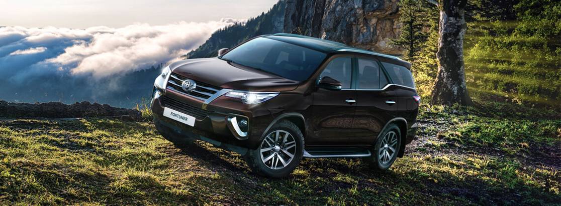 Первые Toyota Fortuner прибыли в дилерские центры Первые Toyota Fortuner прибыли в дилерские центры
