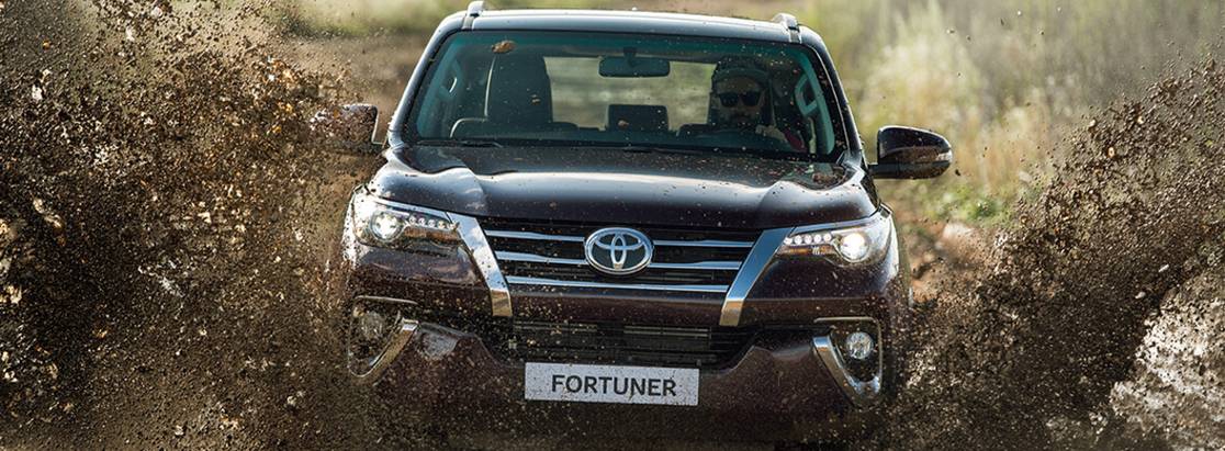 Новый рамный внедорожник Toyota Fortuner прибудет в Россию в октябре Новый рамный внедорожник Toyota Fortuner прибудет в Россию в октябре