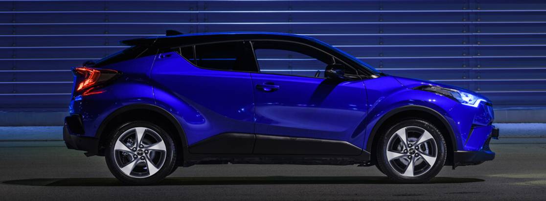 Toyota C-HR стартует в России с отметки 1 299 000 рублей 1 июня 2018 года Toyota C-HR стартует в России с отметки 1 299 000 рублей 1 июня 2018 года